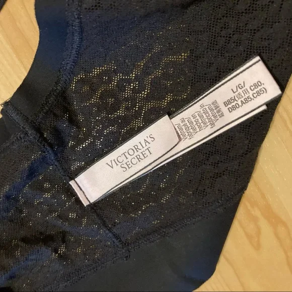 Victoria’s Secret bralette - Picture 4 of 4